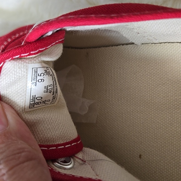 Vans Red Low Top Shoes Size 9.5, Excellent condition - Picture 6 of 6